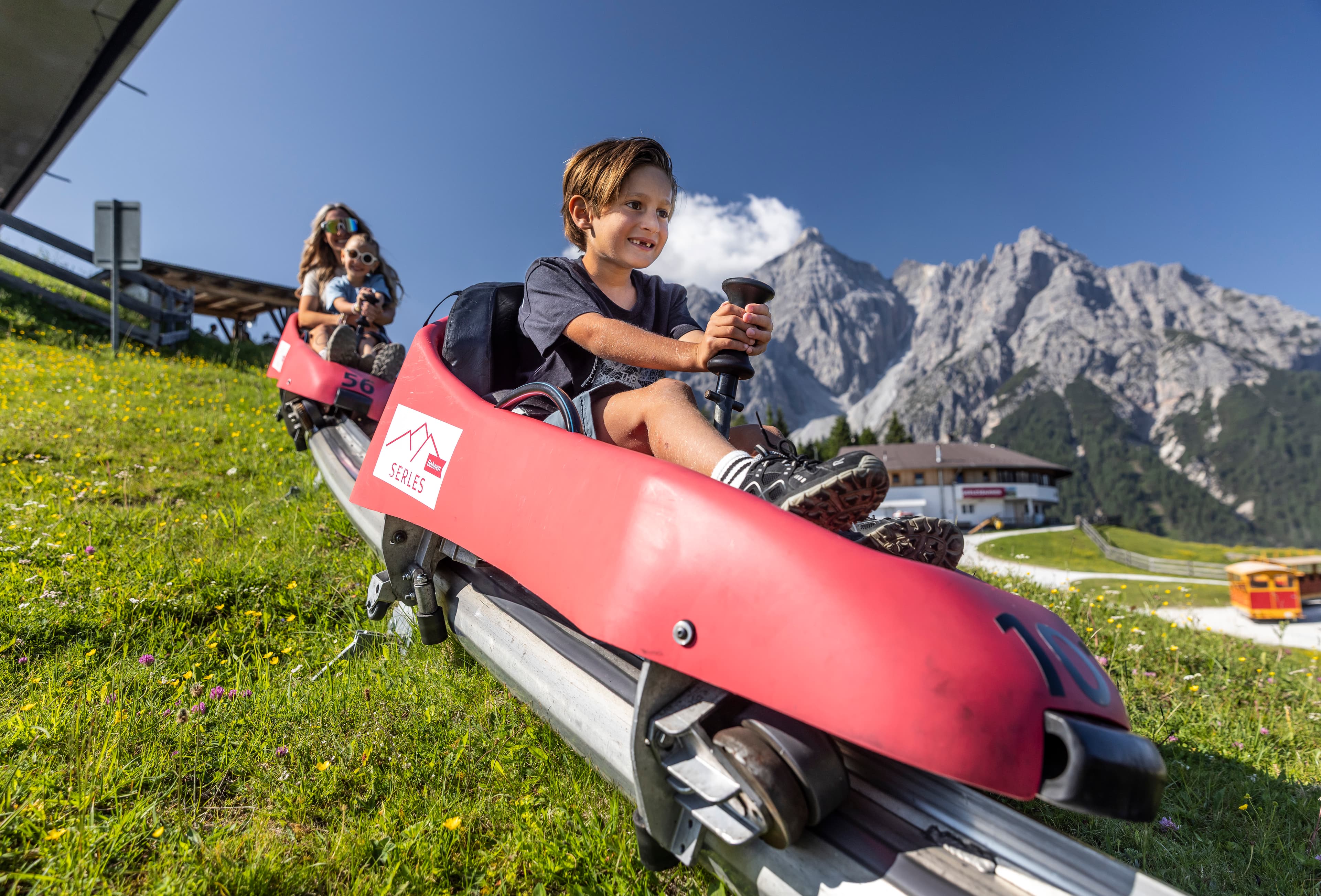 Sommererlebnis an der Sommerrodelbahn Mieders